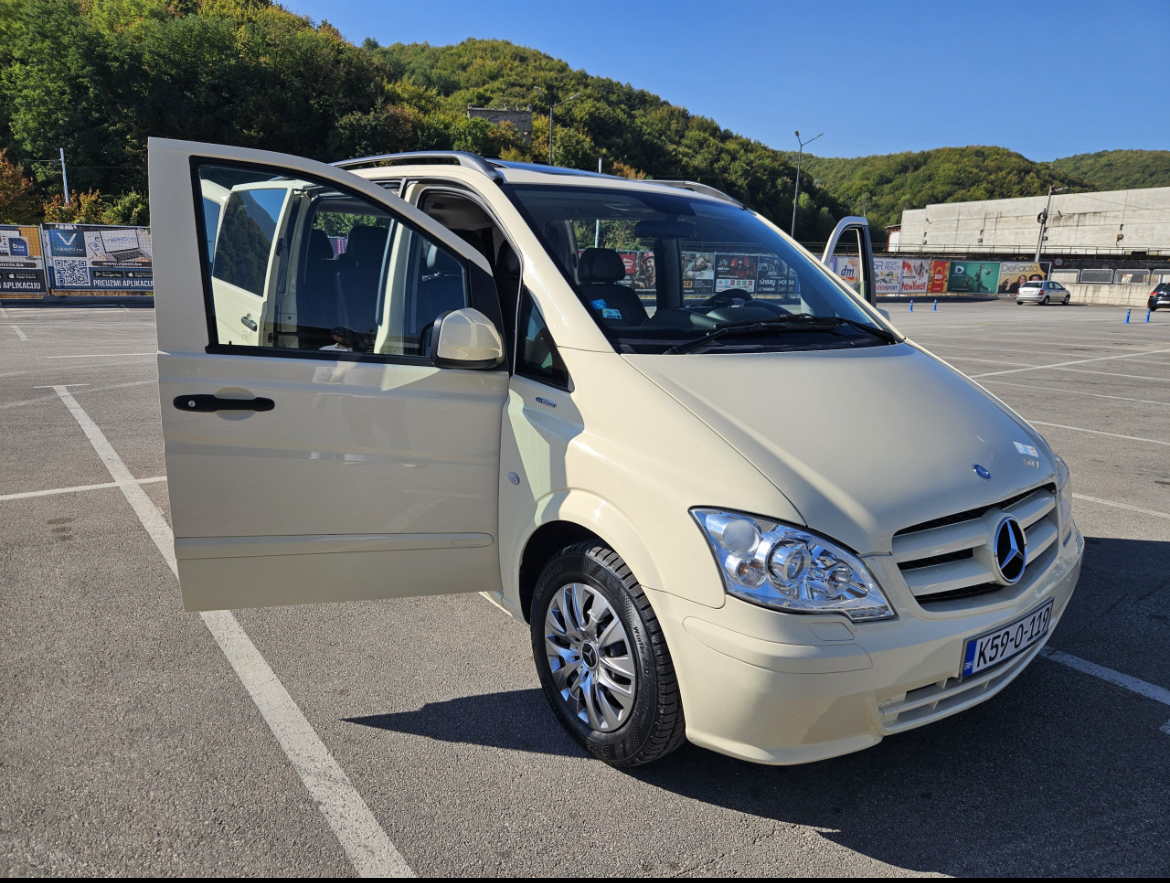 Mercedes Vito za privatni prevoz putnika u Sarajevu